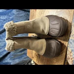 THE NORTH FACE WOMEN'S BROWN & BEIGE SIDE ZIP HEAT SEEKER 566292 BOOTS SIZE 8